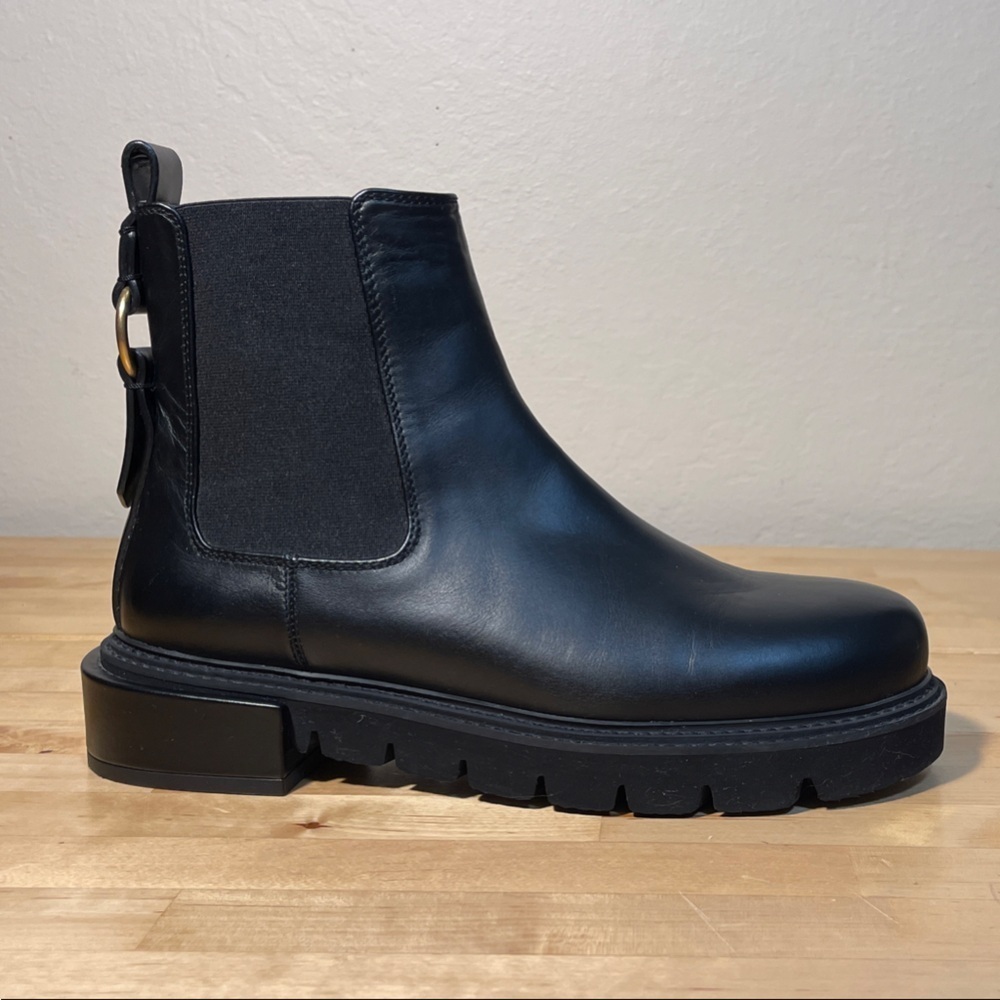 FRAME Le London Leather Chelsea Lug Sole Booties Black EU 38.5